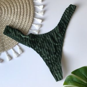 Victoria’s Secret PINK High Leg Velvet Thong Panty Green XL NEW